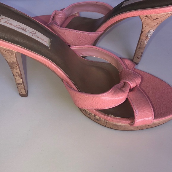 🎀Charolette Russe🎀 - Picture 2 of 5